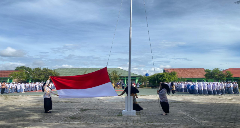 MAN 1 Lampung Selatan Gelar Upacara Peringatan Hari Guru Nasional 2025
