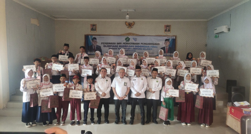 Enam Siswa MAN 1 Lampung Selatan memperoleh Pnghargaan dari Plt Kemenag Kab Lampung Selatan