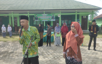 Drs. Ibrahim dan Dra. Rosmiyati Resmi Purna Tugas dari MAN 1 Lampung Selatan